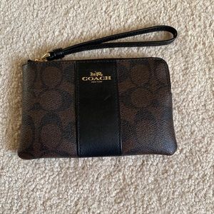 Coach corner zip wristlet signature canvas brown and black